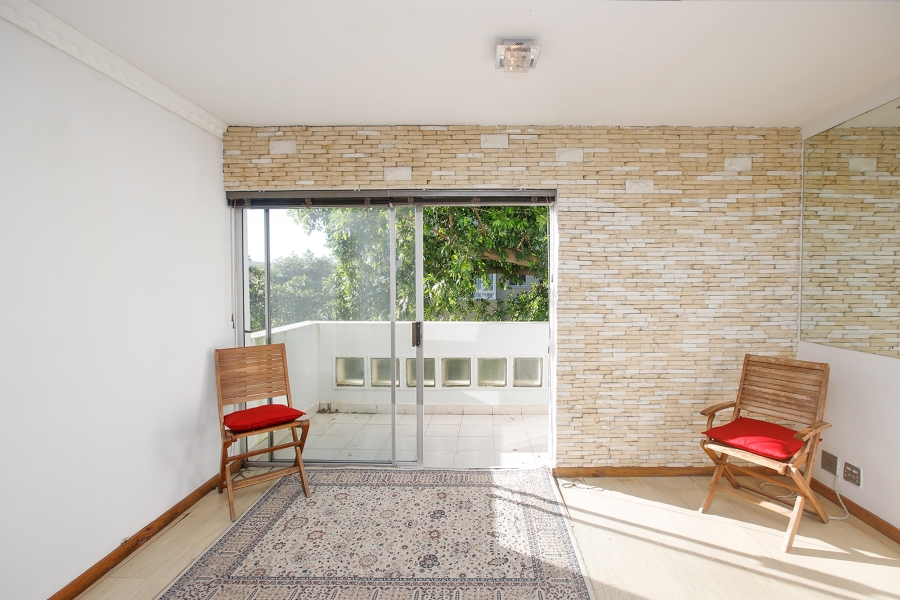2 Bedroom Property for Sale in Green Point Western Cape